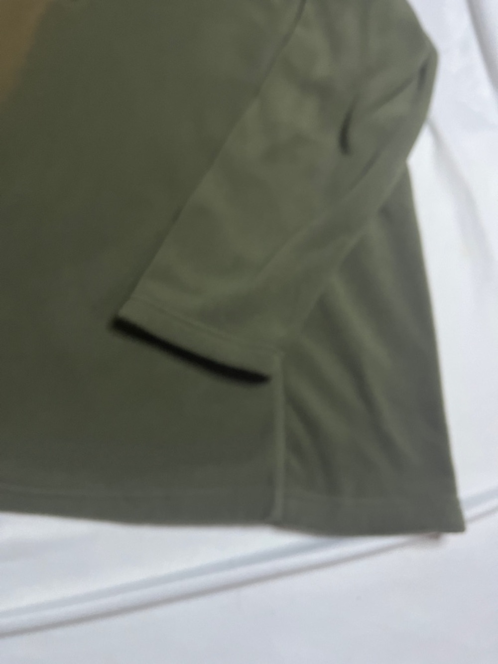 Lands’ End 1/4 Zip Fleece Pullover - Picture 3 of 7